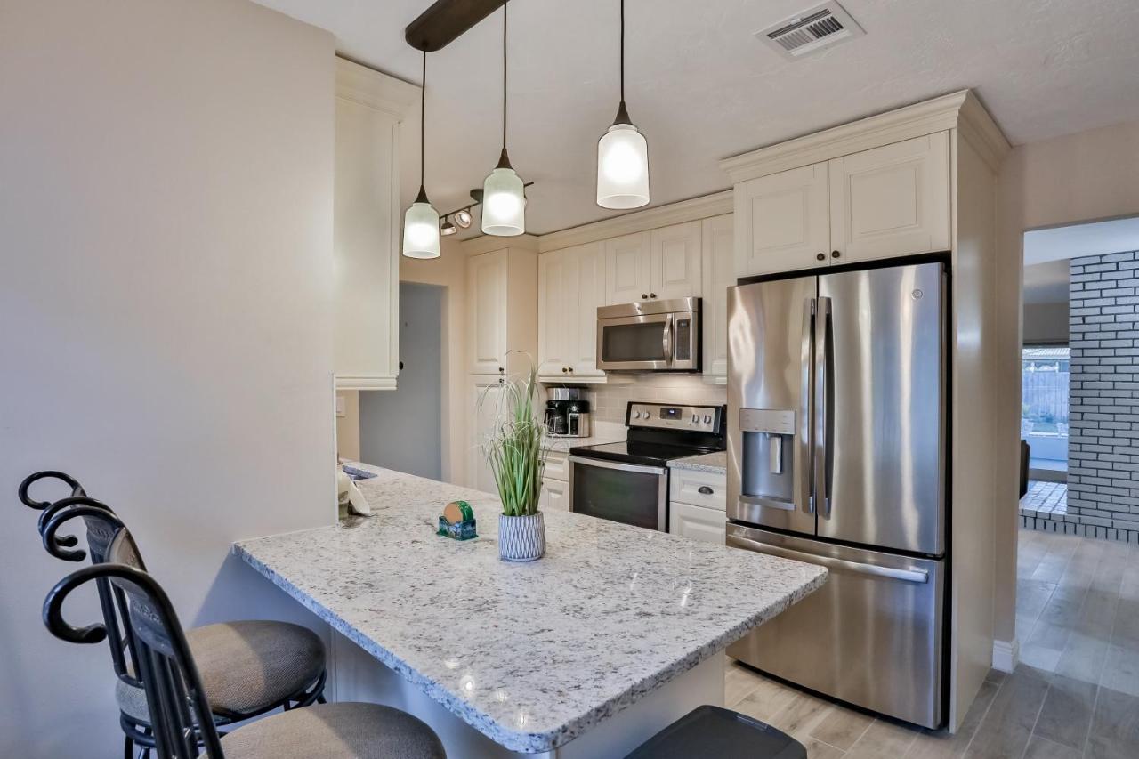 Escape To Honeymoon Island Villa Clearwater Exterior photo